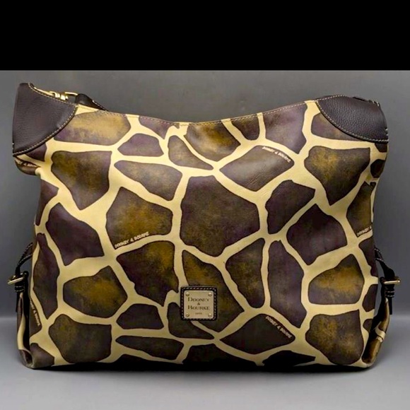 XXL Authentic Dooney & Bourke Shoulder Bag - SOLD - Picture 2 of 14